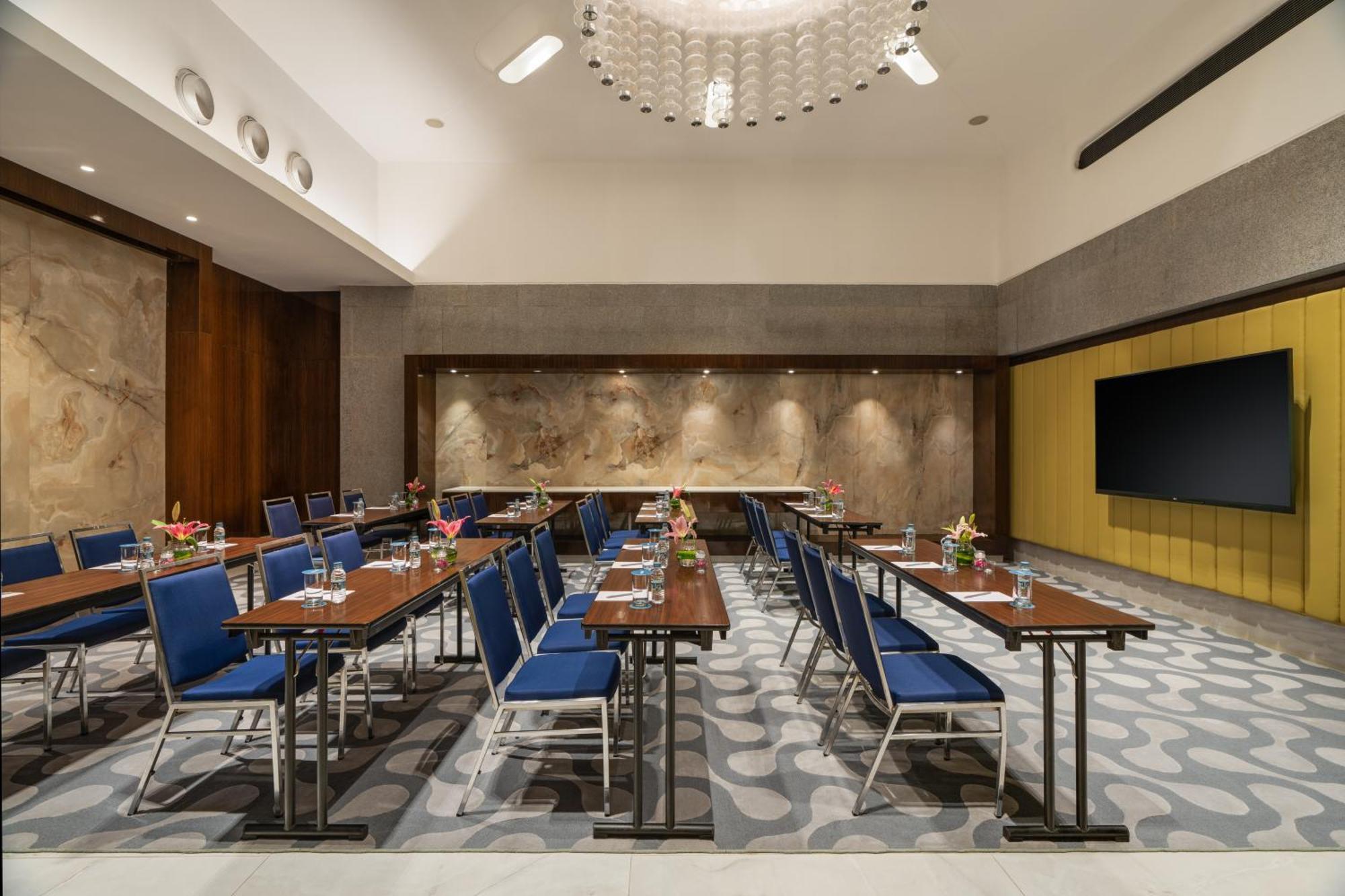 Avasa Hotel Hyderabad Luaran gambar