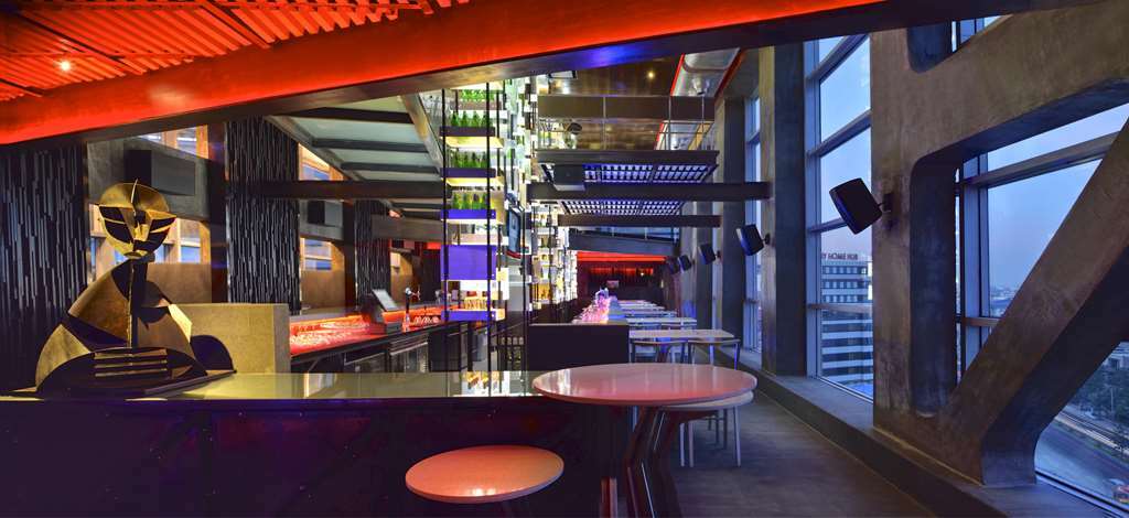 Avasa Hotel Hyderabad Restoran gambar